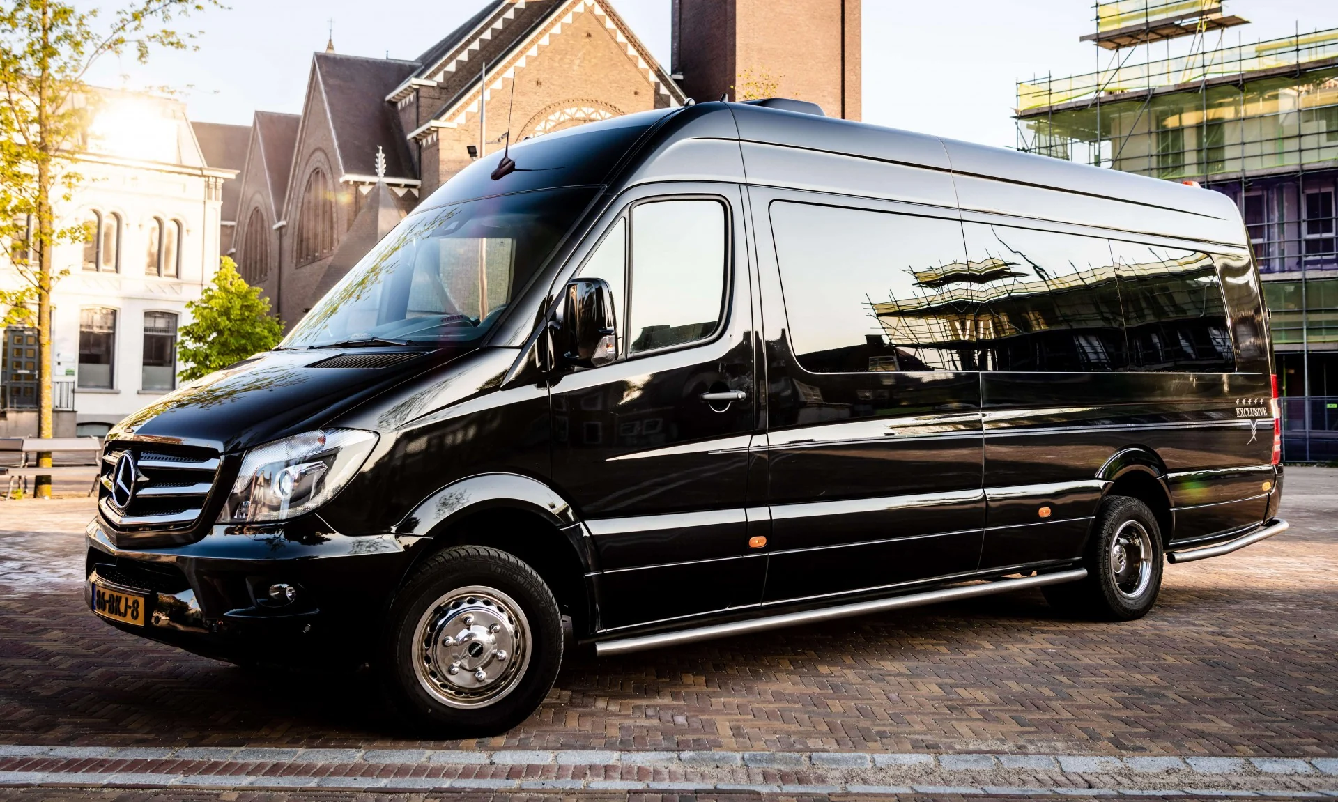 13 persoons luxe busje